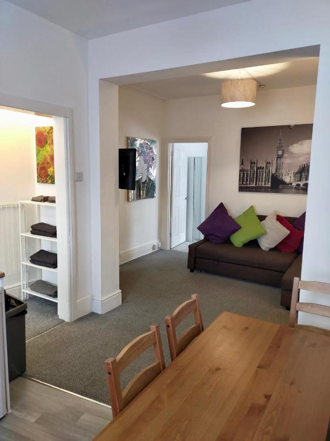 Entire Floor 2 Bedrooms On Westcliff Bournemouth Eksteriør billede